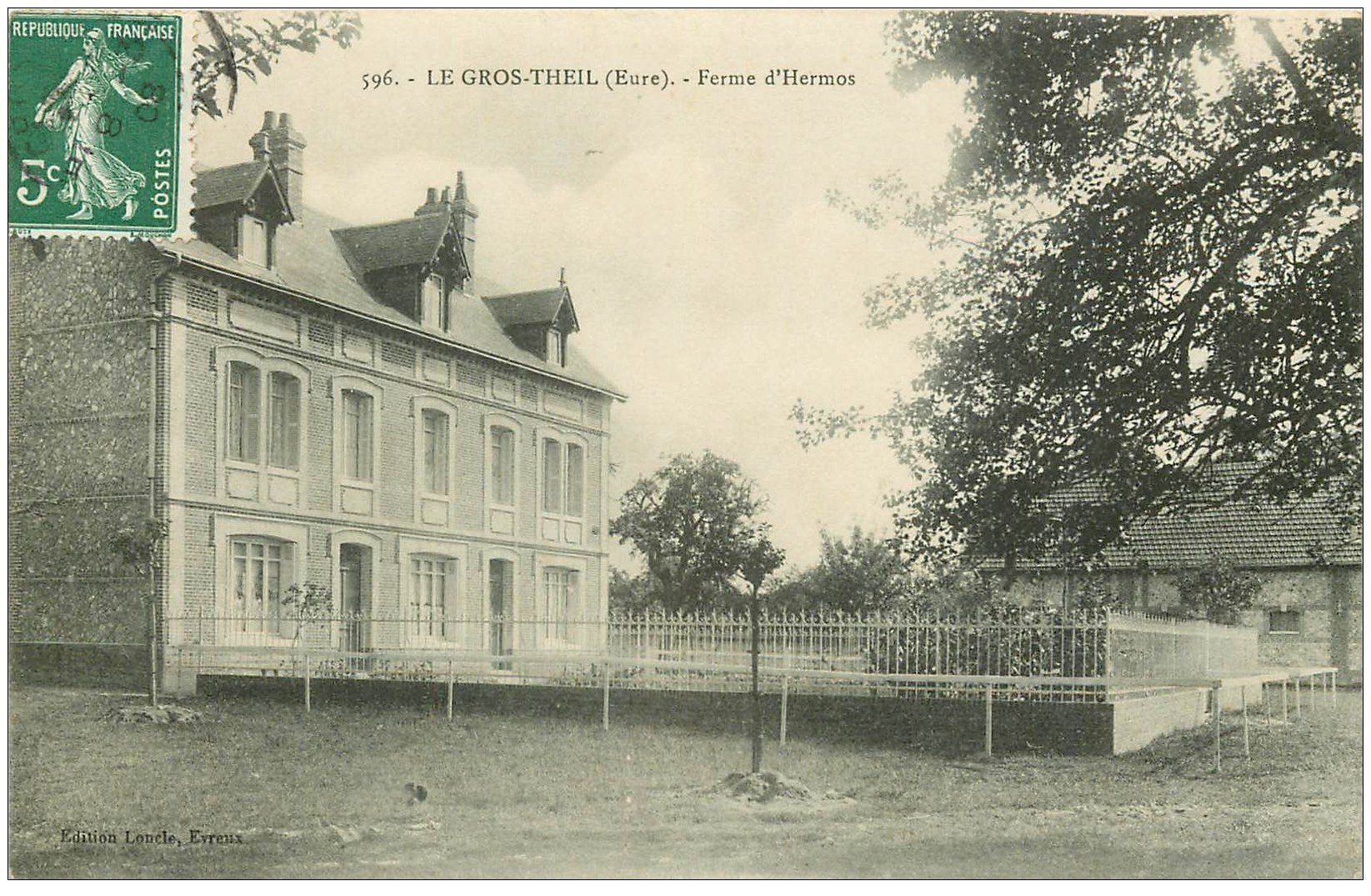 carte postale ancienne 27 LE GROS-THEIL. Ferme d'Hermos 1908