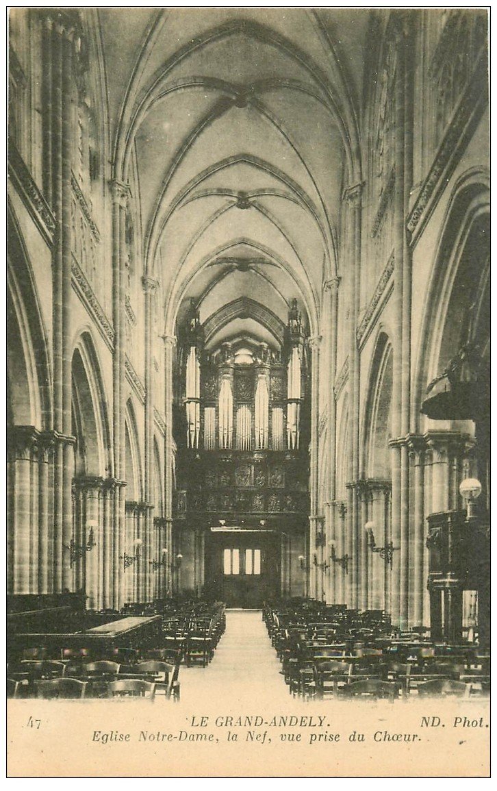 carte postale ancienne 27 LES ANDELYS. Eglise Notre-Dame Nef et Orgues