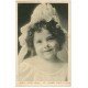 carte postale ancienne 27 LOUVIERS. Fillette Lovérienne à lunette 1906 bonnet de nuit