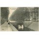 carte postale ancienne 27 LOUVIERS. Pêcheur à la ligne près des Ecluses 1909
