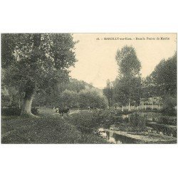 carte postale ancienne 27 MARCILLY-SUR-EURE. Vaches Prairie du Moulin