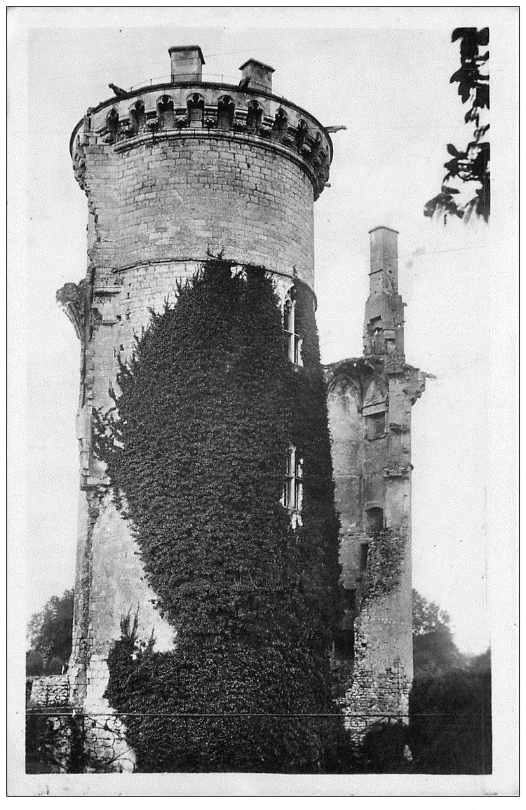 carte postale ancienne 27 MEHUN-SUR-YEVRE. Tous du Château. Carte photo émaillographie 1948. Ecrite à Baudoin Saint-Mandé