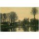 carte postale ancienne 27 NOTRE-DAME-DU-VAUDREUIL. Passage du Bac sur l'Eure 1908