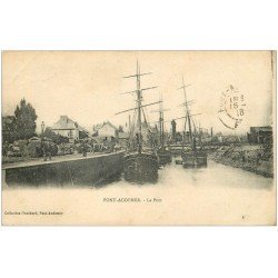 carte postale ancienne 27 PONT-AUDEMER. Le Port 1918 Bateaux de Pêche