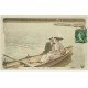 carte postale ancienne 02 BOHAIN-en-Vermandois. Au fil de l'eau. Amoureux sur une barque 1914. Carte Photo