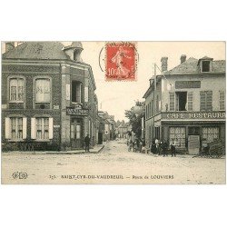 carte postale ancienne 27 SAINT-CYR-DU-VAUDREUIL. Rue de Louviers 1908 Café et Restaurants
