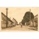 carte postale ancienne 27 VILLIERS-EN-DESOEUVRE. Voiture Route de Vernon