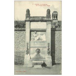 carte postale ancienne 41 BLOIS. Fontaine Place Victor-Hugo 17