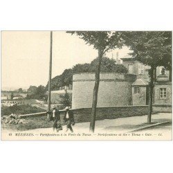 carte postale ancienne 08 MEZIERES. Fortifications Porte du Theux