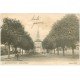 carte postale ancienne 41 LAMOTTE-BEUVRON. Roulotte Place de l'Eglise vers 1900