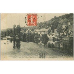 carte postale ancienne 41 LES ROCHES. Village 1913