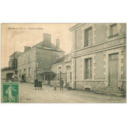 carte postale ancienne 41 MAVES. Mairie et Ecoles 1916