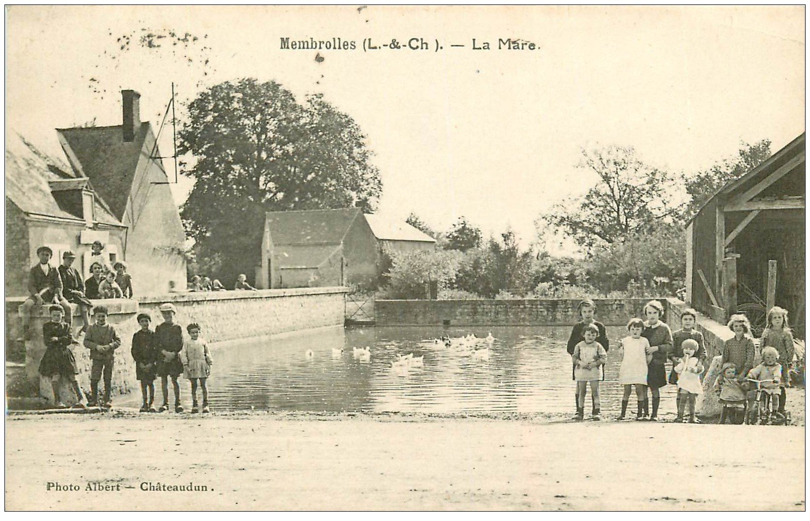 41 MEMBROLLES. La Mare 1940