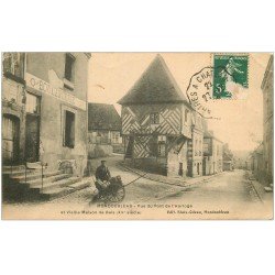 carte postale ancienne 41 MONDOUBLEAU. Boulangerie Rue du Pont de l'Horloge 1909