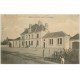 carte postale ancienne 41 MONTLIVAULT. La Mairie et chien 1906