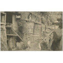 carte postale ancienne 41 TROO. Escalier Saint-Gabriel et les Troglodytes
