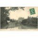 carte postale ancienne 51 BAZANCOURT. Animation sur Grand Pont. Timbre Taxe vers 1910