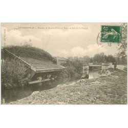 carte postale ancienne 51 BETHENIVILLE. Chemin de Moronvilliers. Pêcheurs et Lavandières 1913