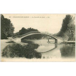 carte postale ancienne 51 CHALONS-SUR-MARNE. Passerelle du Jard