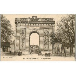 carte postale ancienne 51 CHALONS-SUR-MARNE. Porte Sainte-Croix 1920