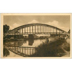 carte postale ancienne 51 CUMIERES. Pont sur la Marne 1945
