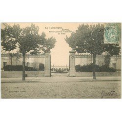 carte postale ancienne 51 EPERNAY. Hôtel Chandon de Briailles la Serre
