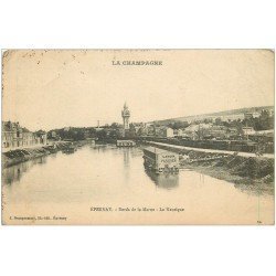 carte postale ancienne 51 EPERNAY. Lavoir Parisien sur la Marne la Nautique 1917