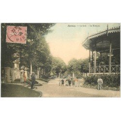 carte postale ancienne 51 EPERNAY. Le Jard 1905 et Kiosque à Musique. Jardinier