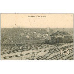 carte postale ancienne 51 ESTERNAY. Locomotive ligne du Chemin de Fer et Entrepôt de la Gare 1905 vue générale