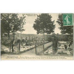carte postale ancienne 51 FERE-CHAMPENOISE. Tombes Soldats Infanterie 1915