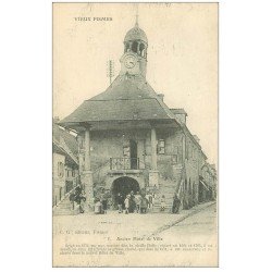 carte postale ancienne 51 FISMES. Ancien Hôtel de Ville 1917