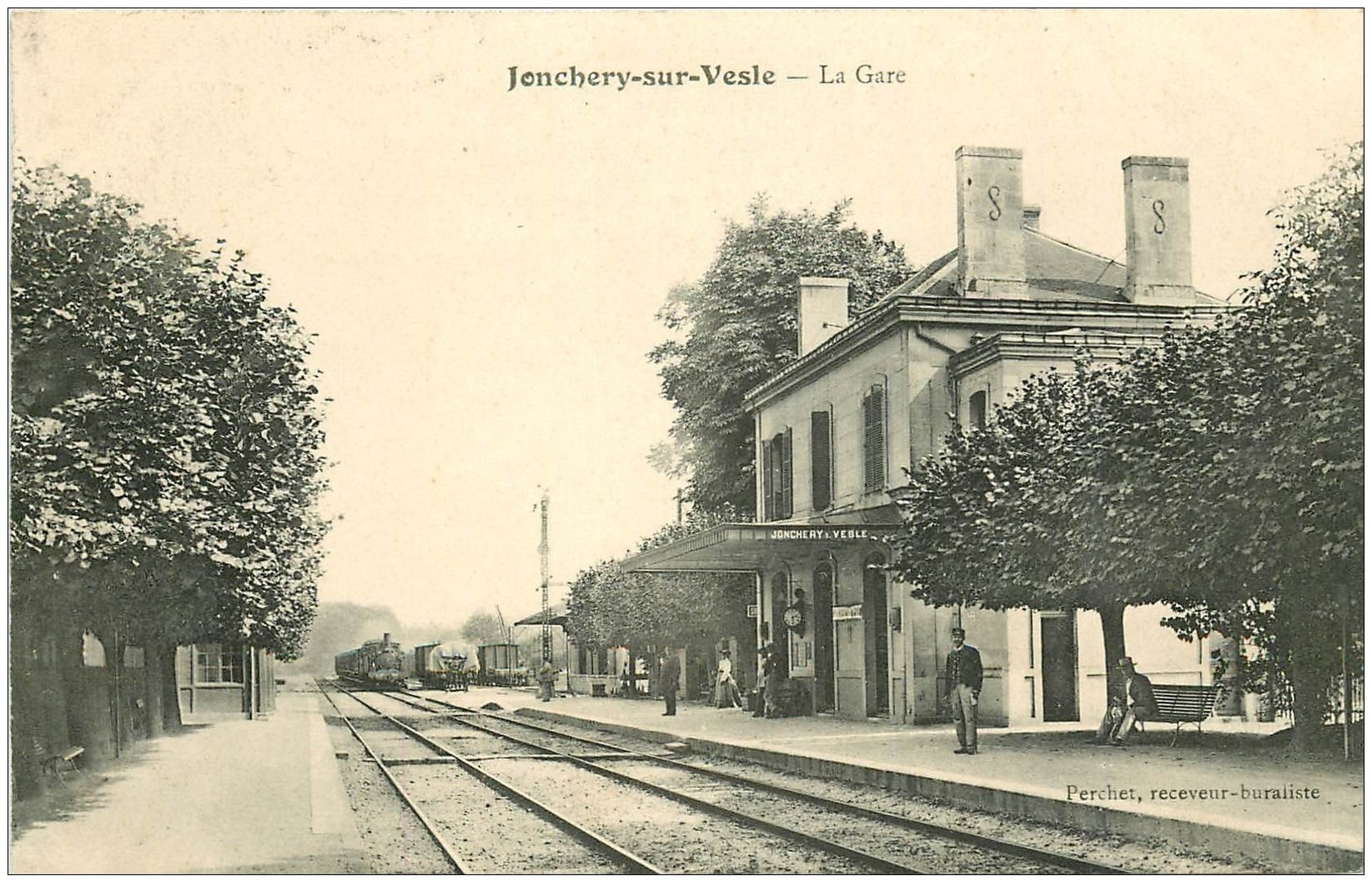 51 JONCHERY-SUR-VESLE. La Gare avec Trains 1905