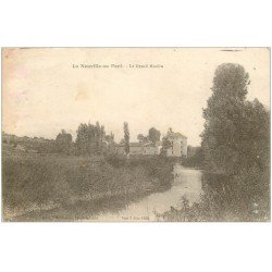 carte postale ancienne 51 LA NEUVILLE-AU-PONT. Le Grand Moulin 1918