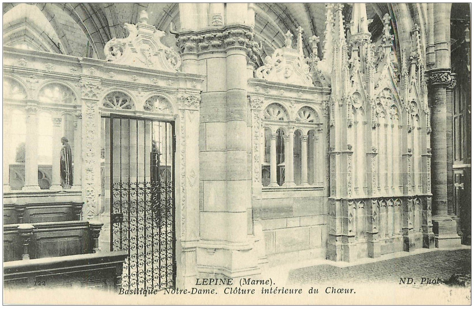 carte postale ancienne 51 L'EPINE. Basilique Clôture Choeur