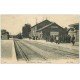 51 MOURMELON. La Gare avec Train et locomotive à vapeur. Militaires 1915