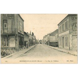 carte postale ancienne 51 MOURMELON-LE-GRAND. Rue de Châlons. magasin Cartes Postales et Photographies chez Locart 1915