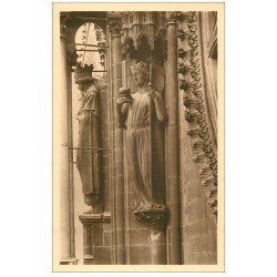 carte postale ancienne 51 REIMS. Cathédrale. Statue Eglise