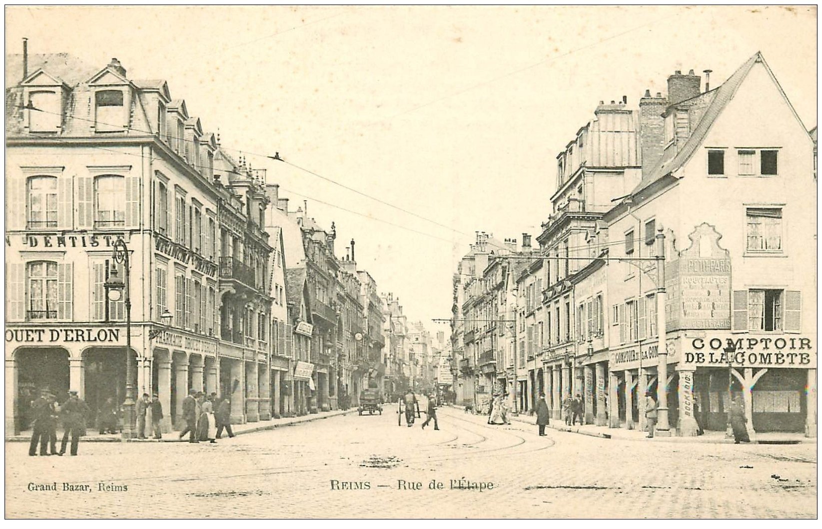 carte postale ancienne 51 REIMS. Comptoir de la Comète rue de l'Etape Dentiste à l'étage 1904