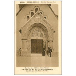 carte postale ancienne 51 REIMS. Eglise Saint-Nicaise Cité du Chemin-Vert Porche