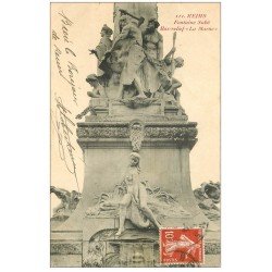 carte postale ancienne 51 REIMS. Fontaine Subé bas relief La Marne