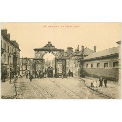 carte postale ancienne 51 REIMS. La Porte Paris