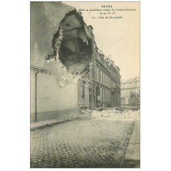 carte postale ancienne 51 REIMS. Rue de Charleville