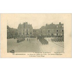 carte postale ancienne 51 SAINTE-MENEHOULD. Caisse Epargne Place Hôtel de Ville Avenue Victor-Hugo. Fanfare Militaire 1917