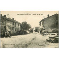 carte postale ancienne 51 SOMME-SUIPPES. Route de Suippes 1922