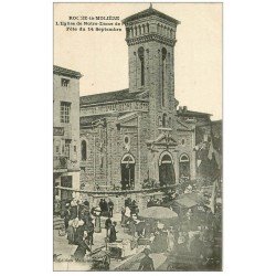 carte postale ancienne 42 ROCHE-LA-MOLIERE. Eglise et Marché Jour de Fêtye