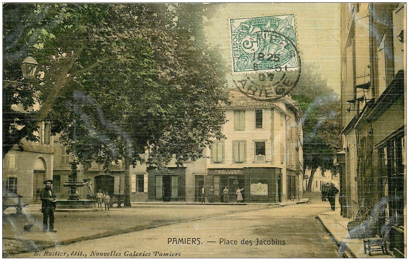 09 PAMIERS. Place des Jacobins 1905. Carte toilée. Edition Rastier Nouvelles Galeries Pamiers