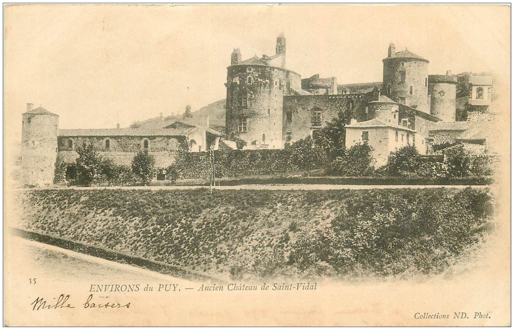 carte postale ancienne 43 CHATEAU DE SAINT-VIDAL 1902