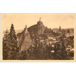 carte postale ancienne 43 LE PUY. Vue à travers les Pins