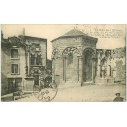 carte postale ancienne 43 LE PUY-AIGUILHE. Temple Diane Fontaine Crozatier 1919