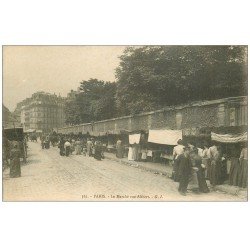 PARIS 10. Le Marché rue Alibert et mur Hôpital Saint-Louis. Au fond la rue Bichat et Marie-Louise